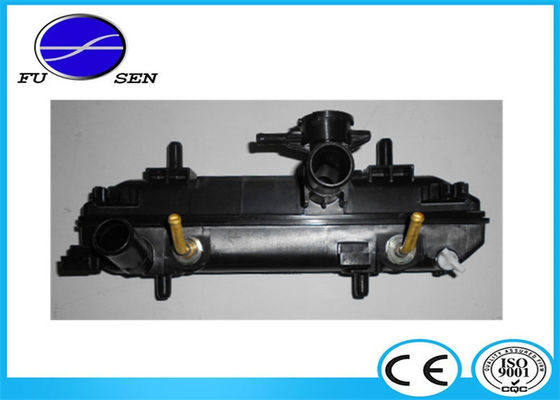 Réservoir en plastique de radiateur de haute performance pour DAIHATSU Passo 04 - à 16400-B1010-000